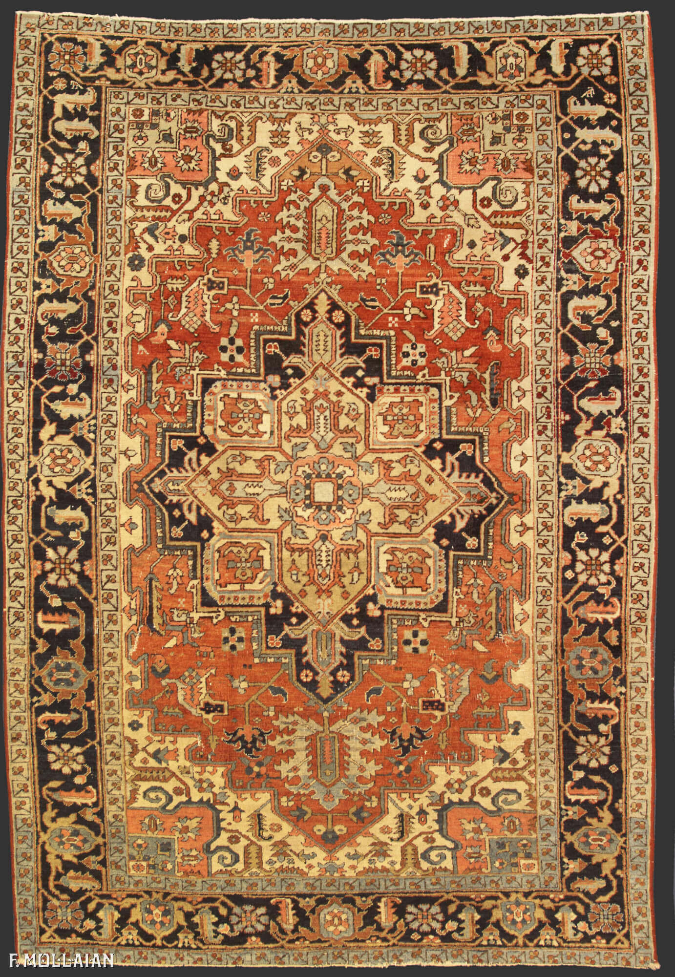 Antique Persian Heriz Carpet n°:11993300